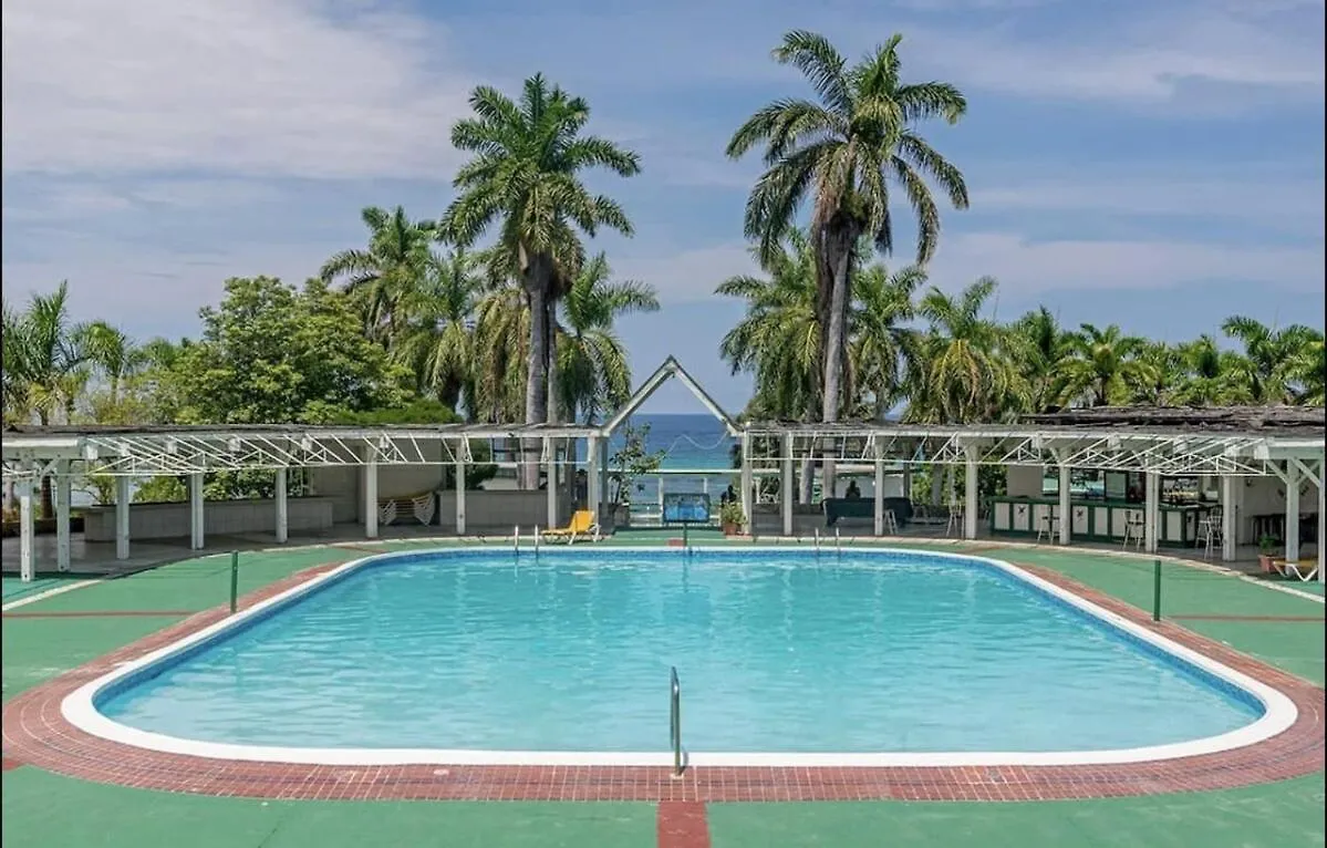 Your Montego Bay Escape - 1 Bedroom Pool Access