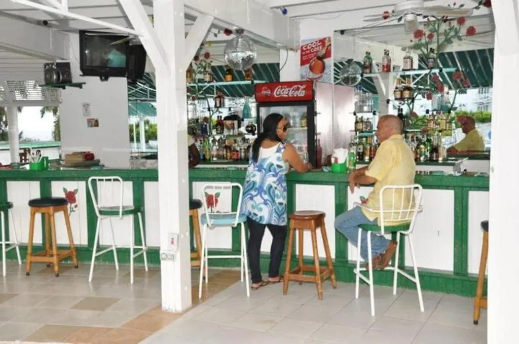 Your Montego Bay Escape - 1 Bedroom Pool Access Apartment